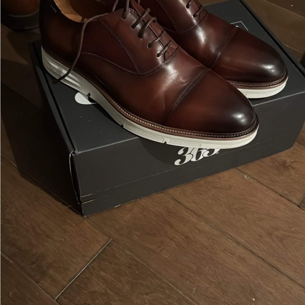 Taft Honey Leather Oxfords